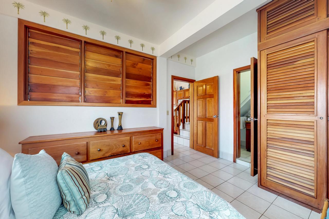 Palm @ Caribe Island Apartment ซานเปโดร ภายนอก รูปภาพ