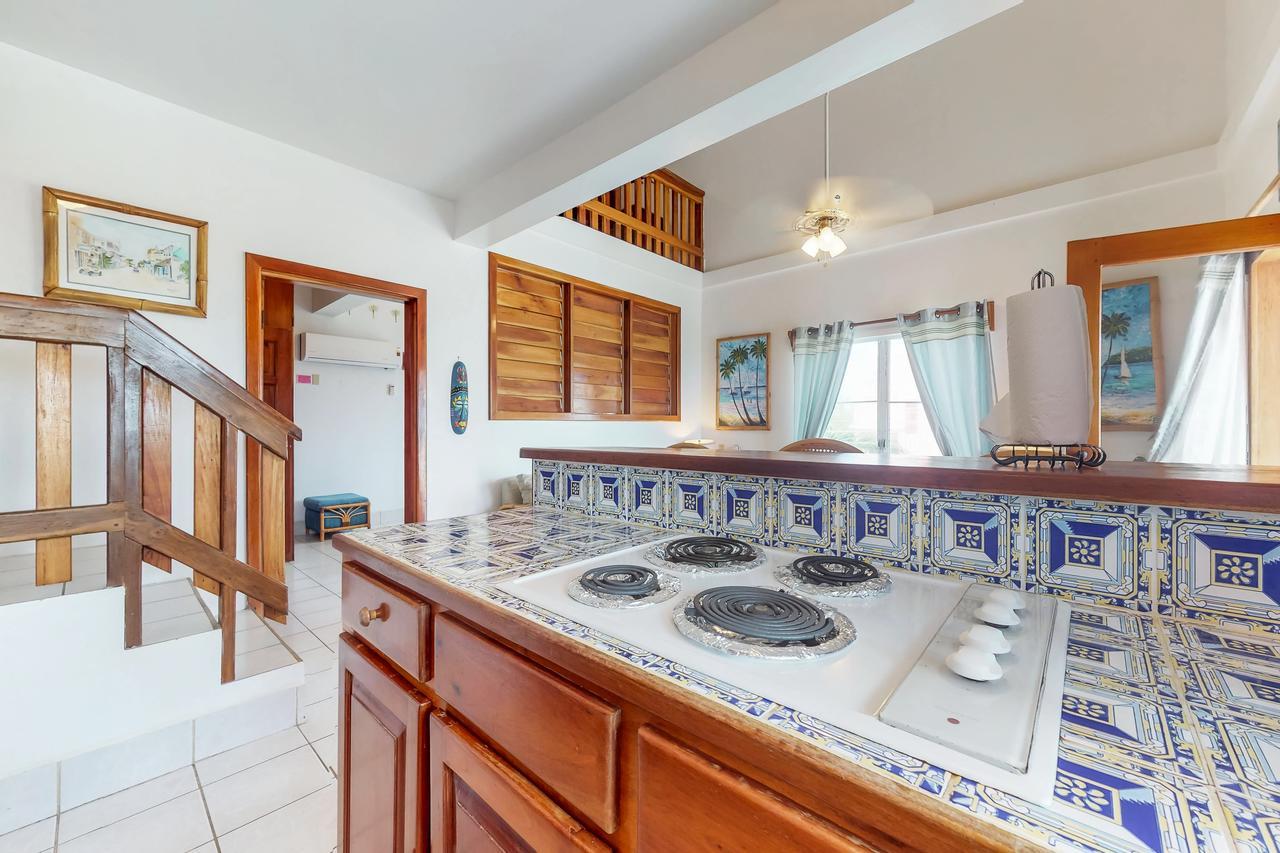 Palm @ Caribe Island Apartment ซานเปโดร ภายนอก รูปภาพ