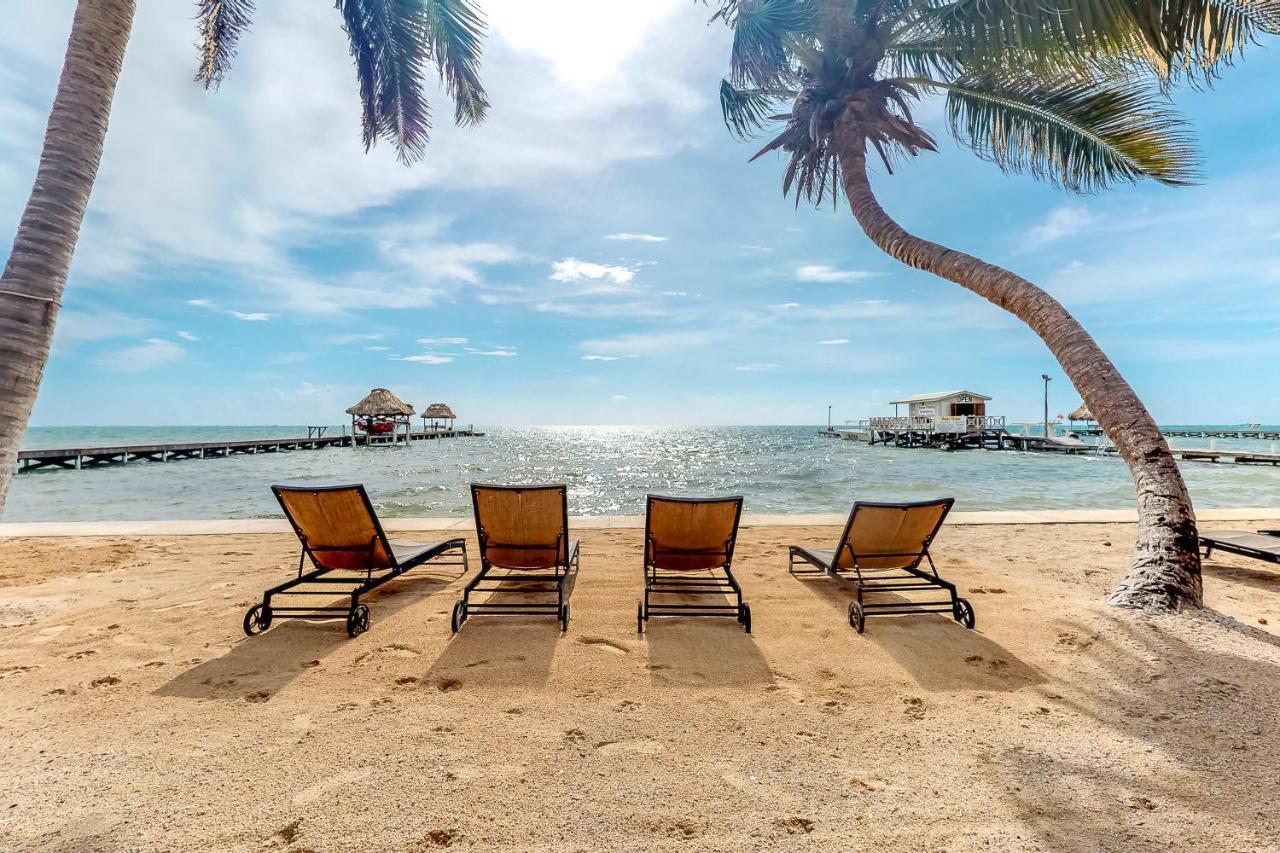 Palm @ Caribe Island Apartment ซานเปโดร ภายนอก รูปภาพ